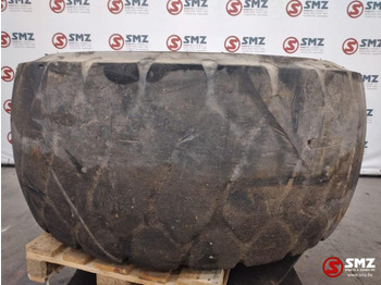 Tire BRIDGESTONE