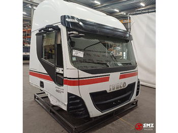 Cab and interior IVECO Stralis