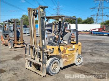Diesel forklift CATERPILLAR DP