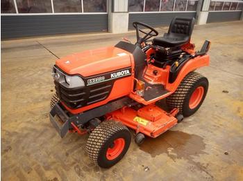 Compact tractor Kubota BX2200: picture 1