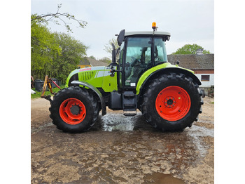 Farm tractor Claas Arion 640: picture 2