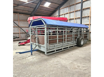 Livestock trailer