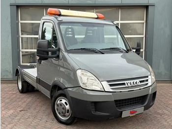 Tractor unit IVECO Daily
