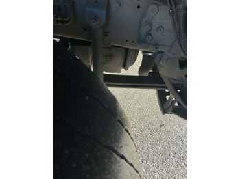 Tractor unit DAF XF 480 XF480 Super Space Very complete trucks More pc available: picture 4 Tractor unit DAF XF 480 XF480 Super Space Very complete trucks More pc available: picture 4