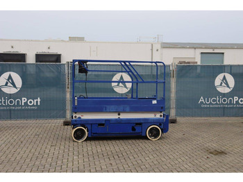 Scissor lift HAULOTTE Compact 8