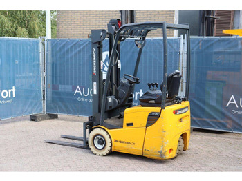 Electric forklift Jungheinrich: picture 3