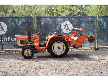 Farm tractor KUBOTA