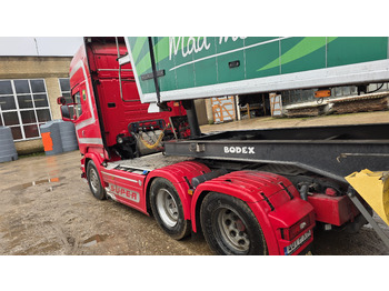 Tractor unit SCANIA R520: picture 4