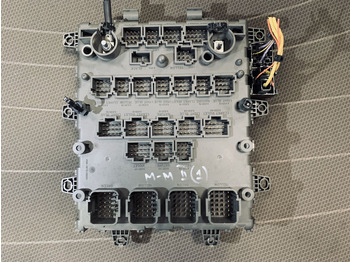 Electrical system Renault MAGNUM: picture 2