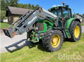 Farm tractor JOHN DEERE 6830