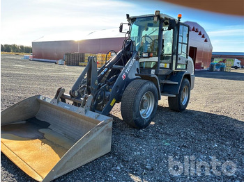 Wheel loader TEREX