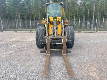 Wheel loader Volvo L70D: picture 3