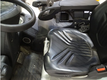 Electric forklift STILL RX60-30L/600: picture 3 Electric forklift STILL RX60-30L/600: picture 3