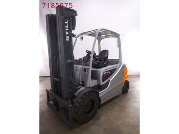 Electric forklift STILL RX60