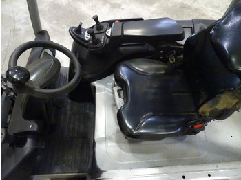 Electric forklift STILL RX60-50: picture 3