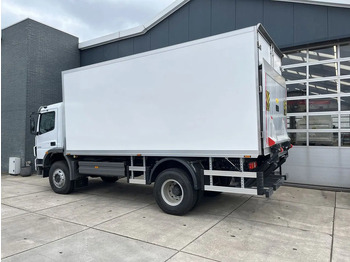 New Refrigerator truck Mercedes-Benz Atego 1725 4x4 Refrigerator Truck: picture 3