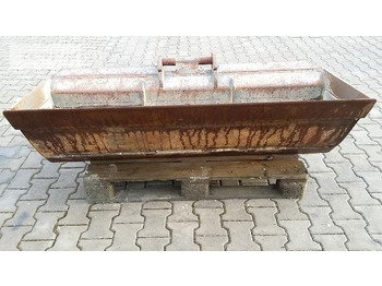Excavator bucket