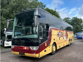 Coach VAN HOOL