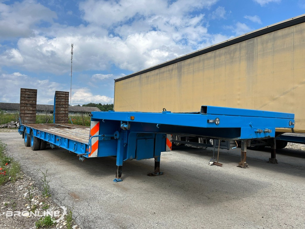 1982 LECINENA SRG-2E Raskeveo treiler - Low loader semi-trailer: picture 2 1982 LECINENA SRG-2E Raskeveo treiler - Low loader semi-trailer: picture 2