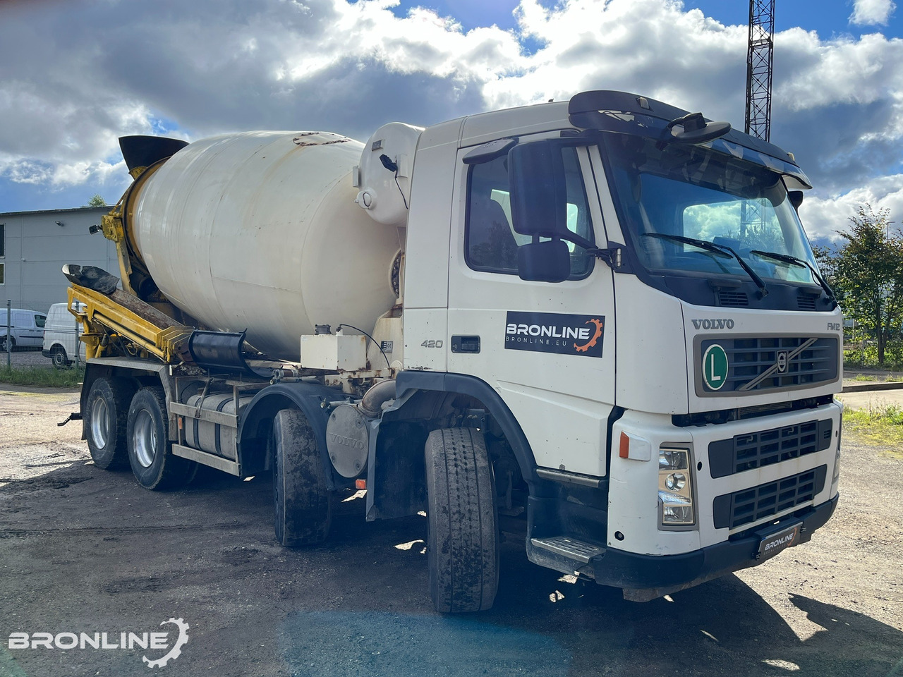 2004 Volvo FM12 420 8x4 Intermix 10m³ - Concrete mixer truck: picture 2 2004 Volvo FM12 420 8x4 Intermix 10m³ - Concrete mixer truck: picture 2