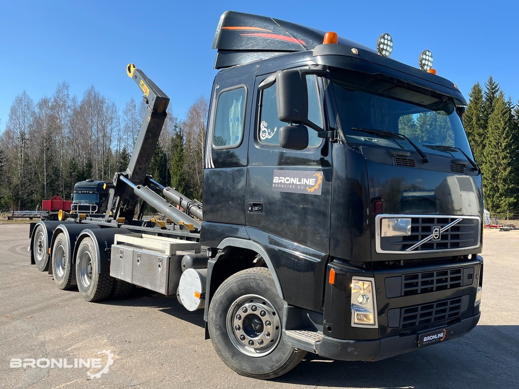 2005 Volvo FH12 8x4 + konkslift 26t - Hook lift truck: picture 1 2005 Volvo FH12 8x4 + konkslift 26t - Hook lift truck: picture 1