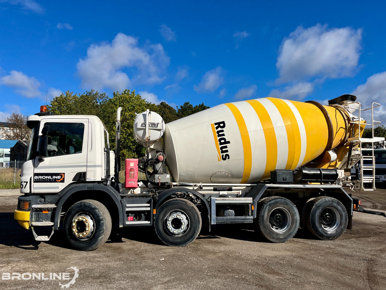 2014 Scania P360 8x4 Intermix 9m³ Concrete mixer - Concrete mixer truck: picture 3 2014 Scania P360 8x4 Intermix 9m³ Concrete mixer - Concrete mixer truck: picture 3