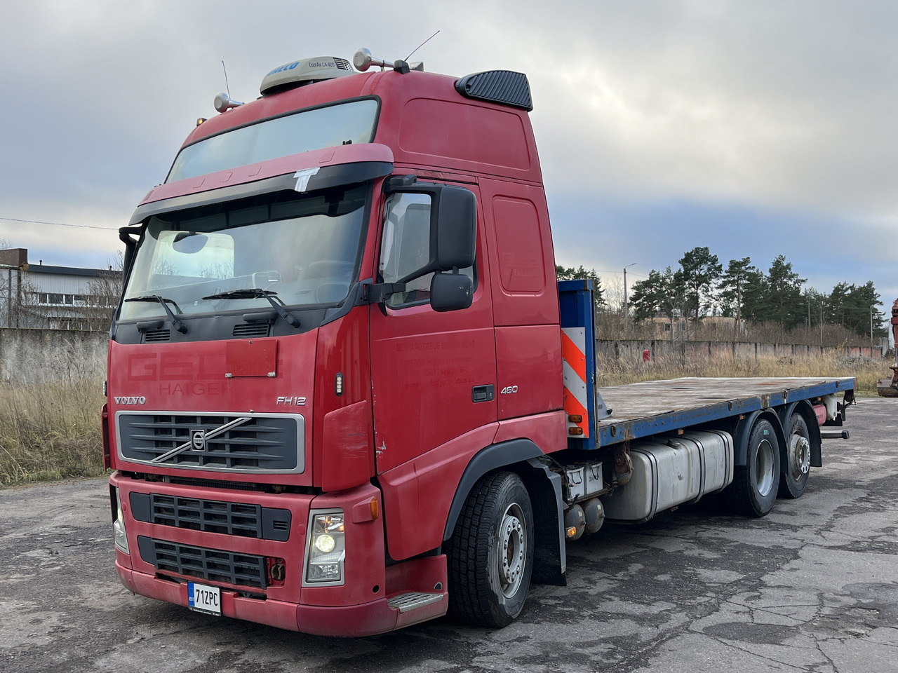 Volvo FH12 Flatbed Automatic 2006 - Dropside/ Flatbed truck: picture 1 Volvo FH12 Flatbed Automatic 2006 - Dropside/ Flatbed truck: picture 1