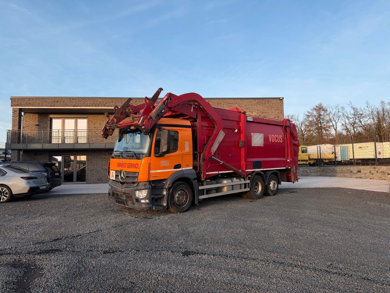 Mercedes-Benz Antos 2840 2740 2540Müllwagen Frontlader Euro 6c - Garbage truck: picture 1 Mercedes-Benz Antos 2840 2740 2540Müllwagen Frontlader Euro 6c - Garbage truck: picture 1