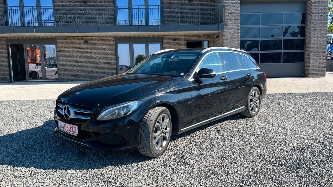Mercedes-Benz C 220 C -Klasse T-Modell C 220 T BlueTec / d - Car: picture 2 Mercedes-Benz C 220 C -Klasse T-Modell C 220 T BlueTec / d - Car: picture 2