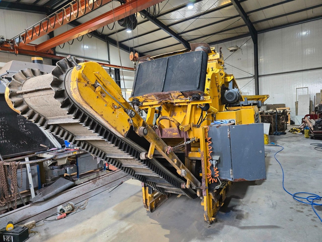 Rubble Master RM 60 Backenbrecher Brecher - Hook lift truck: picture 3 Rubble Master RM 60 Backenbrecher Brecher - Hook lift truck: picture 3