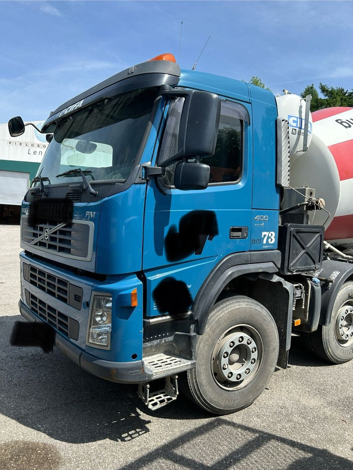Volvo FM 8x4 R Schalter mit 13 Tonnen Achsen - Concrete mixer truck: picture 3 Volvo FM 8x4 R Schalter mit 13 Tonnen Achsen - Concrete mixer truck: picture 3