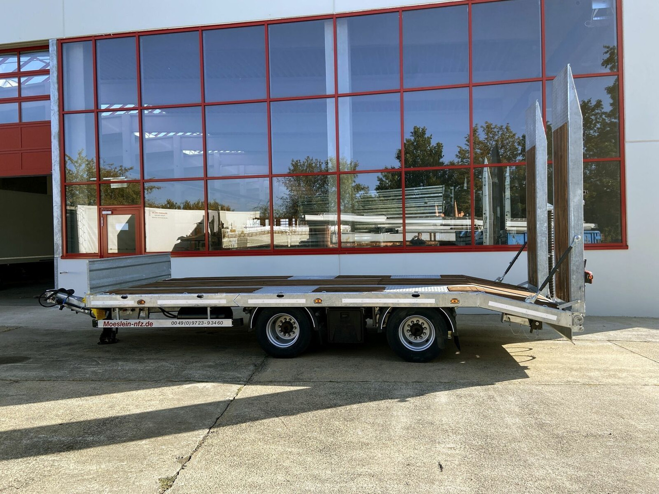 Möslein 19 t Tandemtieflader, Luftgefedert, NEU - Low loader trailer: picture 3 Möslein 19 t Tandemtieflader, Luftgefedert, NEU - Low loader trailer: picture 3