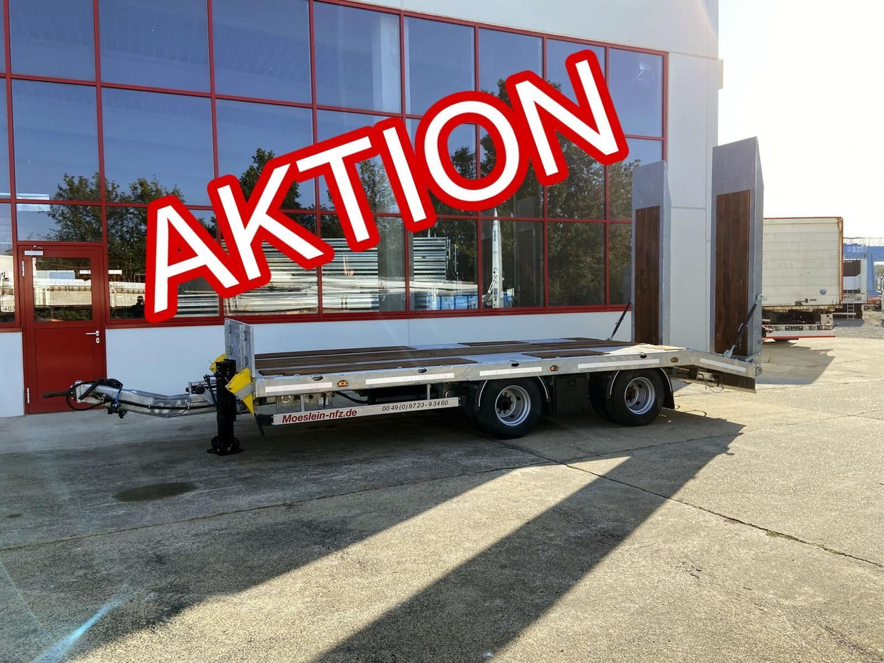 Möslein 19 t Tandemtieflader, Luftgefedert, NEU - Low loader trailer: picture 1 Möslein 19 t Tandemtieflader, Luftgefedert, NEU - Low loader trailer: picture 1