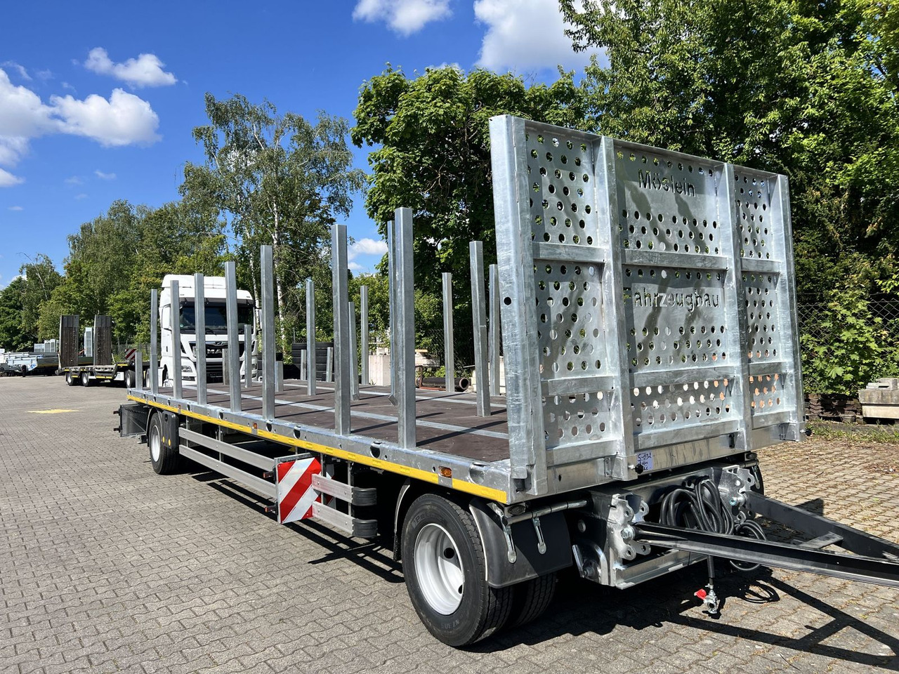 Möslein 2 Achs Jumbo- Plato- Anhänger - Dropside/ Flatbed trailer: picture 3 Möslein 2 Achs Jumbo- Plato- Anhänger - Dropside/ Flatbed trailer: picture 3