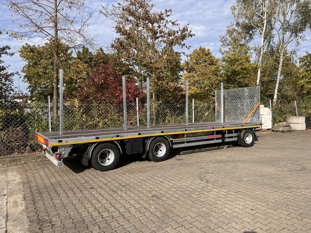 Dropside/ Flatbed trailer Möslein  3 Achs Jumbo- Plato- Anhänger, 10,5 m Ladefläch: picture 11