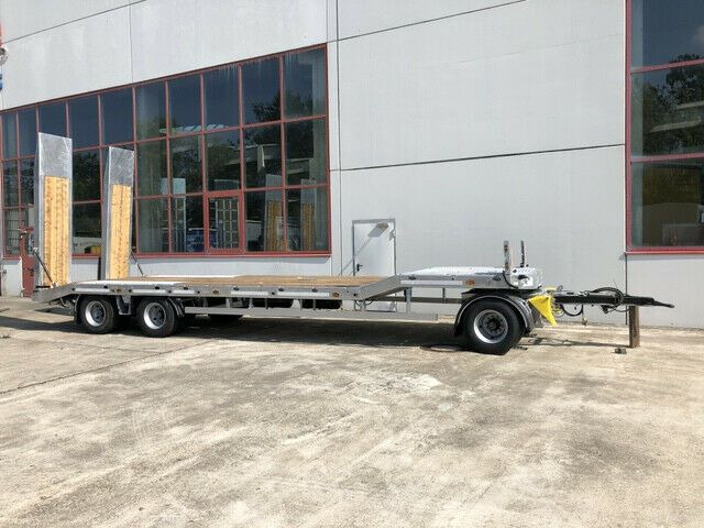 Möslein 3 Achs Tieflader- Anhänger, Verbreiterung - Low loader trailer: picture 5 Möslein 3 Achs Tieflader- Anhänger, Verbreiterung - Low loader trailer: picture 5