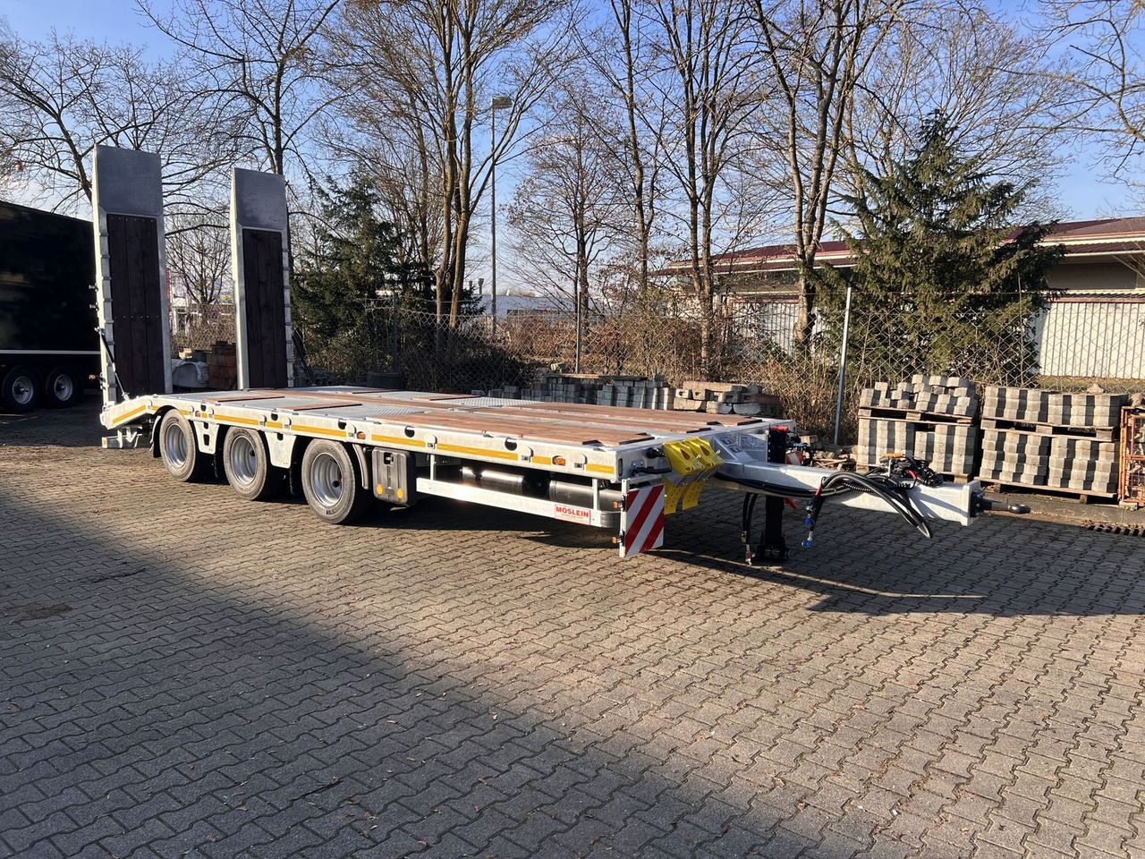 Möslein 32 t GG Tridem- Tieflader 3 Achs, gelenktNeufah - Low loader trailer: picture 5 Möslein 32 t GG Tridem- Tieflader 3 Achs, gelenktNeufah - Low loader trailer: picture 5