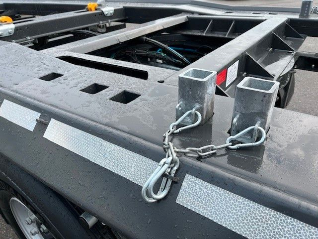 Außenroller 18 AR - Roll-off/ Skip trailer: picture 4 Außenroller 18 AR - Roll-off/ Skip trailer: picture 4