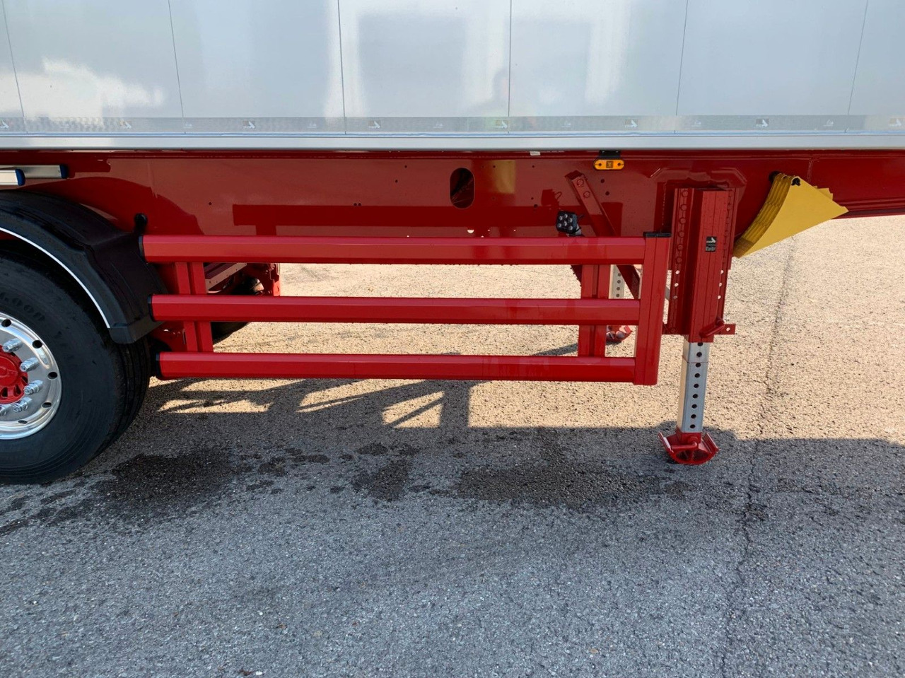New Tipper semi-trailer Stas Agrostar 51,8 cbm Stas Agrostar 51,8 cbm: picture 13