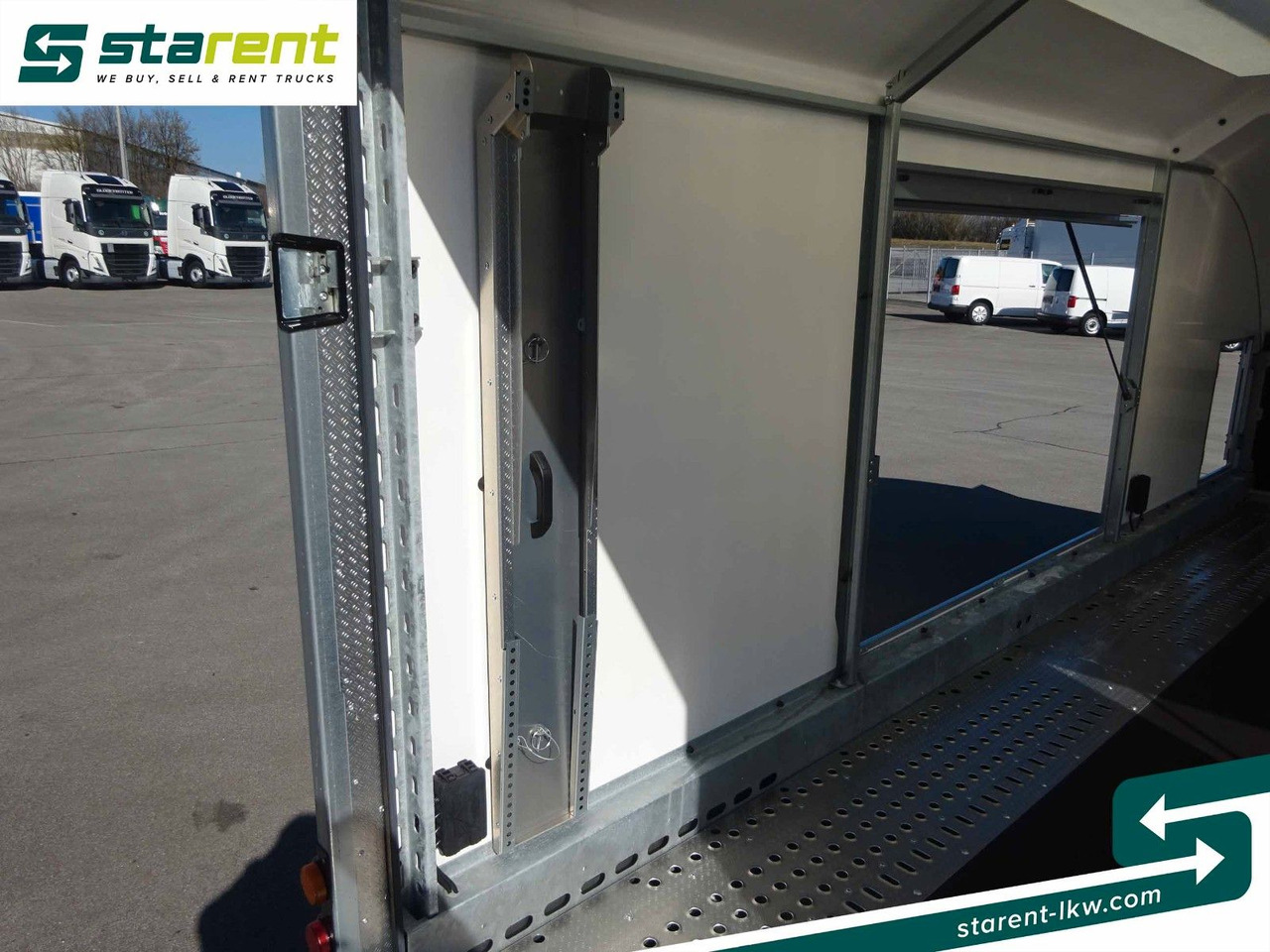 Autotransporter trailer Brian James Race Transporter 4, Seilwinde, Kippfunktion: picture 11