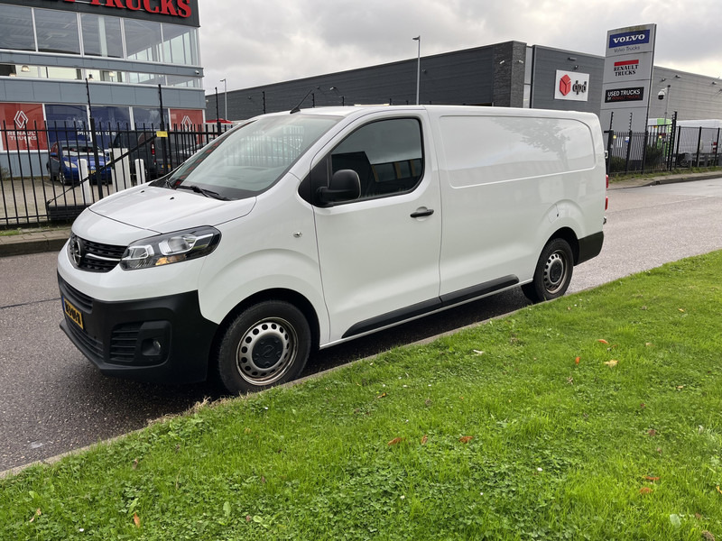Small van Opel Vivaro 1.5 CDTI L2 H1 Edition 102 pk, Airco, nav, camera ,: picture 1