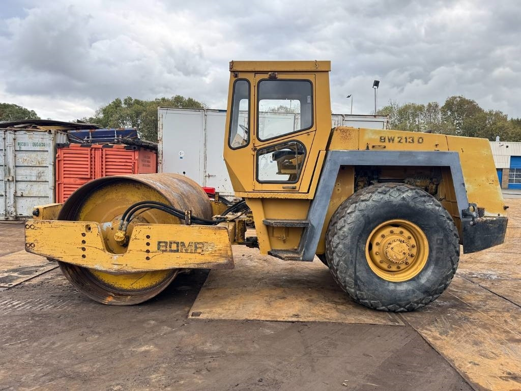 Bomag BW 213 D - Compactor: picture 2 Bomag BW 213 D - Compactor: picture 2