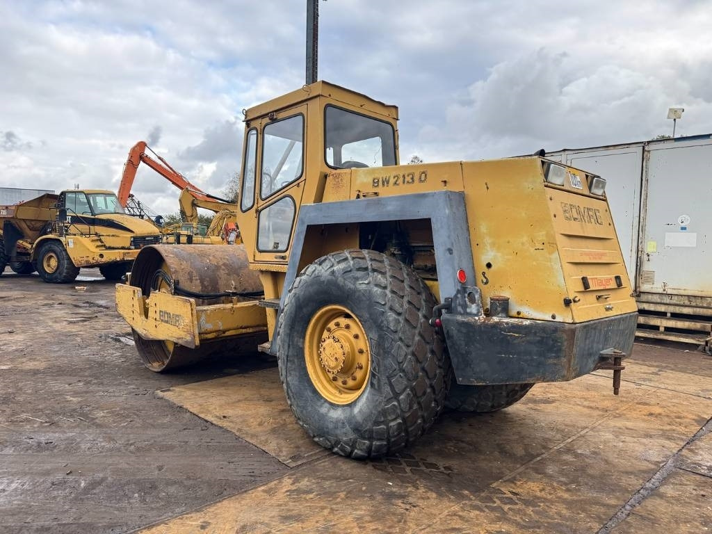 Bomag BW 213 D - Compactor: picture 3 Bomag BW 213 D - Compactor: picture 3