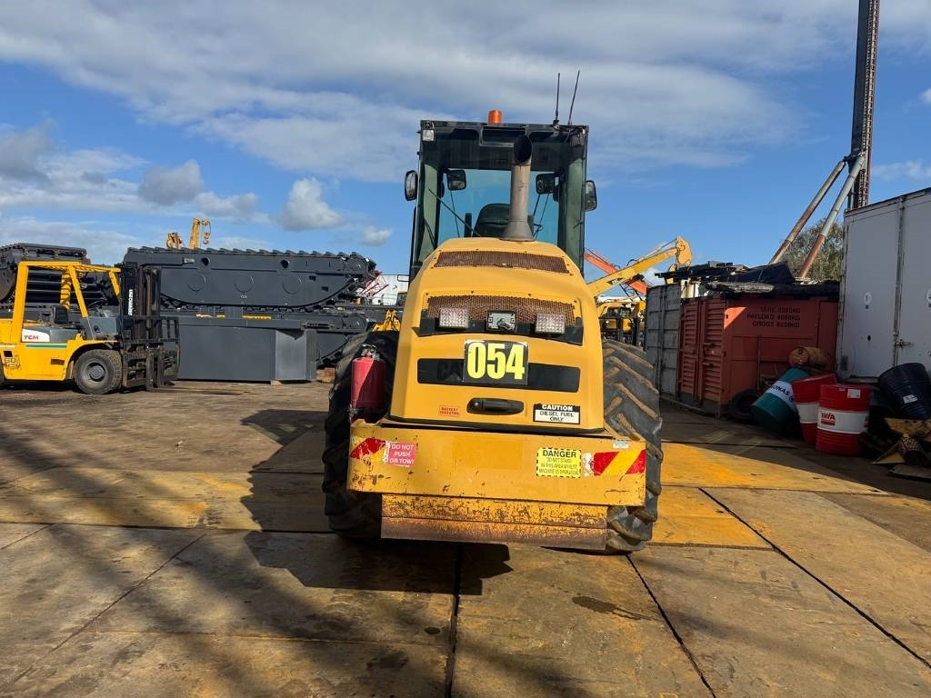CAT CP 76 - Compactor: picture 4 CAT CP 76 - Compactor: picture 4