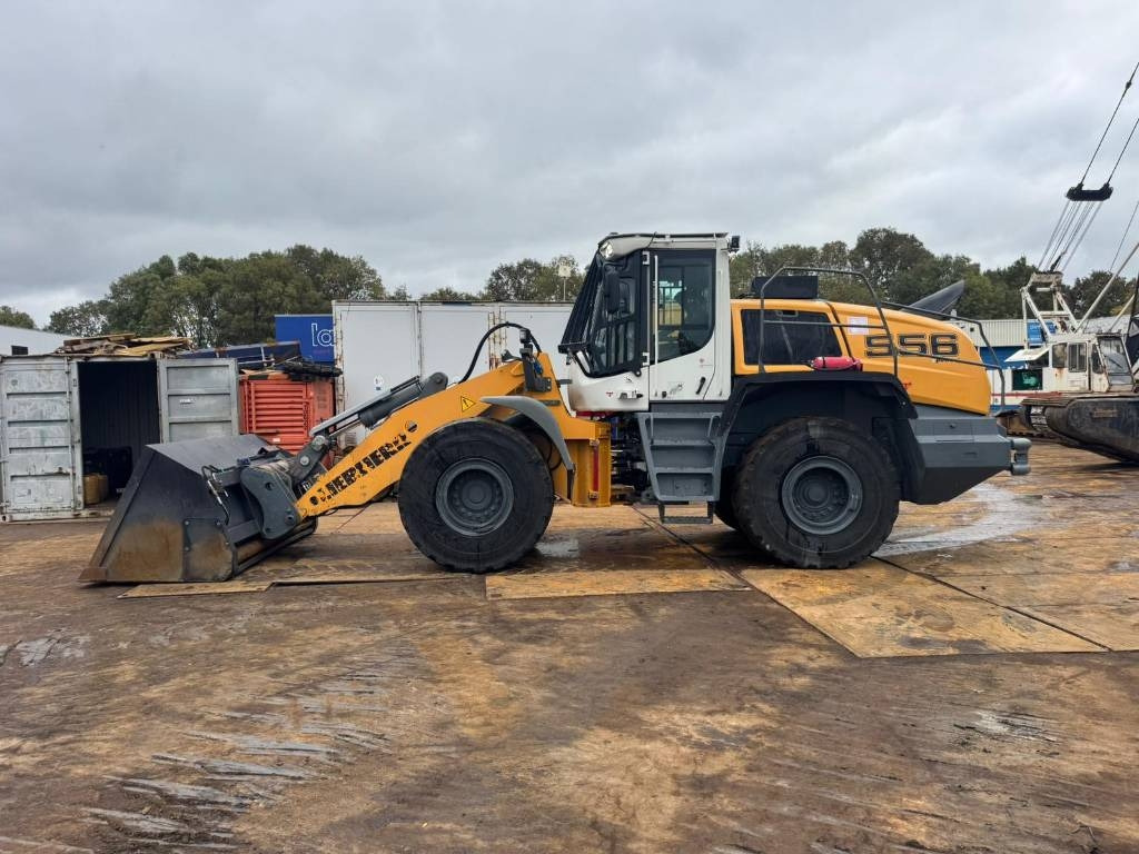 Liebherr L556 - Wheel loader: picture 1 Liebherr L556 - Wheel loader: picture 1