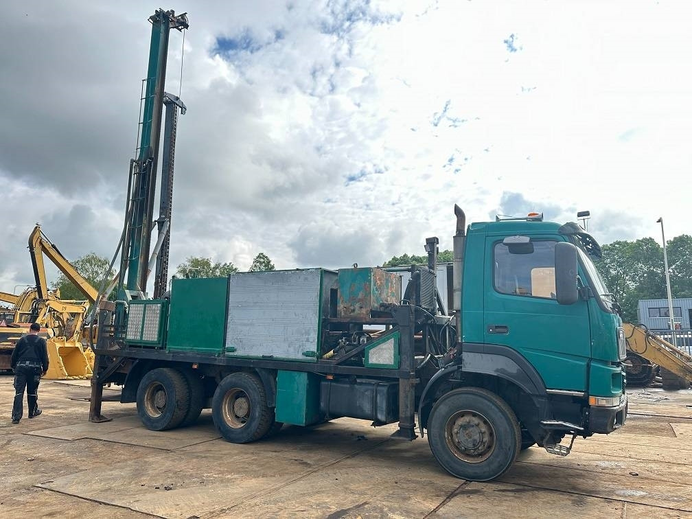 Volvo terberg fm1350 waterdrill 500m mudpump - Drilling rig: picture 2 Volvo terberg fm1350 waterdrill 500m mudpump - Drilling rig: picture 2