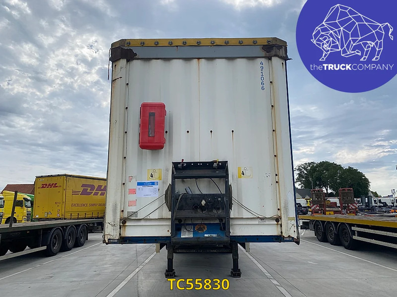 Krone - Curtainsider semi-trailer: picture 2 Krone - Curtainsider semi-trailer: picture 2