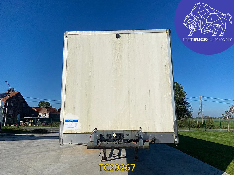 Renders - Closed box semi-trailer: picture 2 Renders - Closed box semi-trailer: picture 2