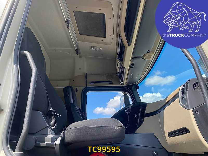 Mercedes-Benz Actros 1843 - Tractor unit: picture 5 Mercedes-Benz Actros 1843 - Tractor unit: picture 5
