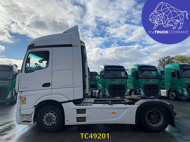 Mercedes-Benz Actros 1845 - Tractor unit: picture 2 Mercedes-Benz Actros 1845 - Tractor unit: picture 2